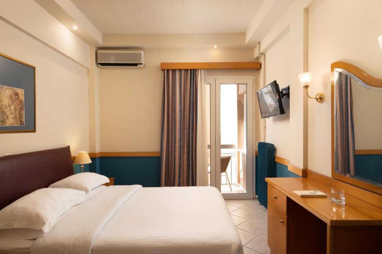 Hotel Ntinas ตริกาลา ภายนอก รูปภาพ