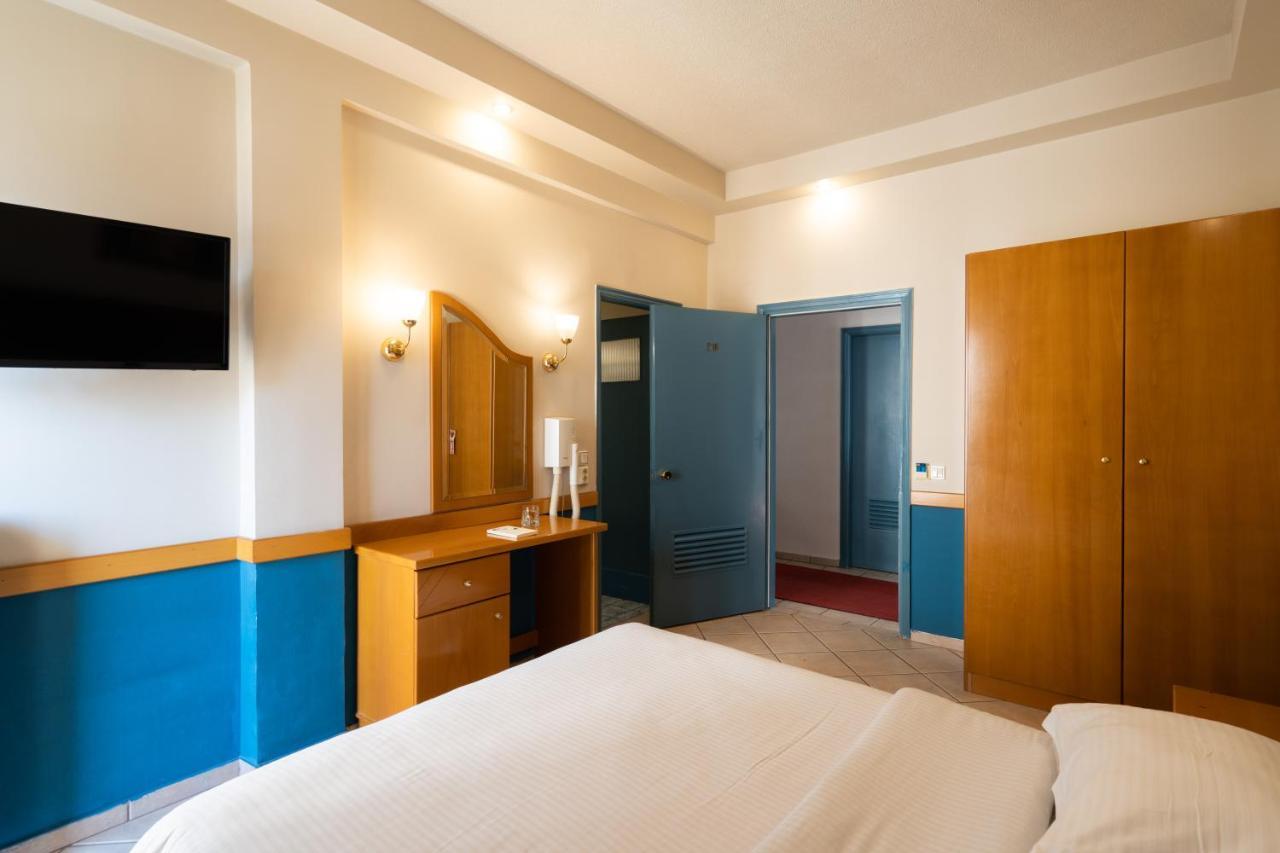 Hotel Ntinas ตริกาลา ภายนอก รูปภาพ