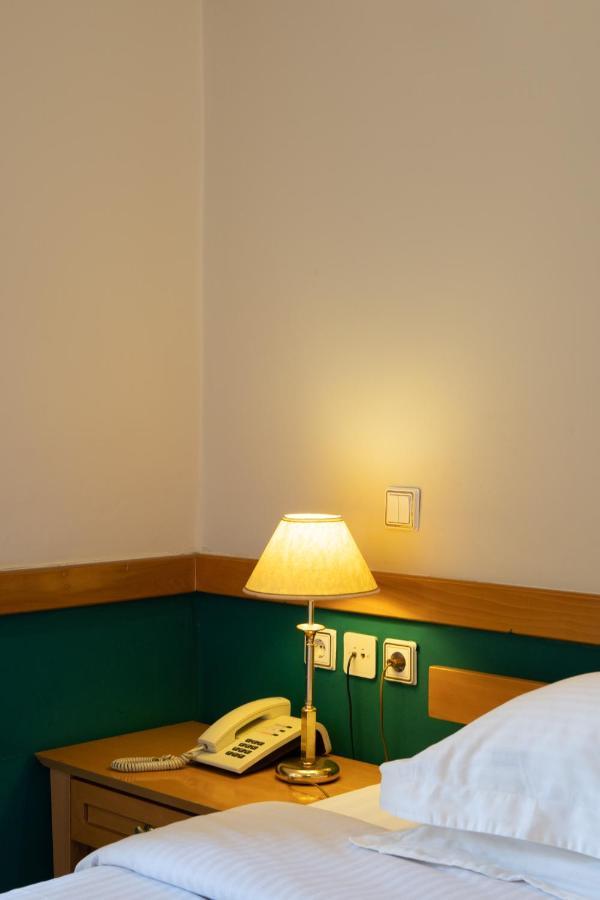 Hotel Ntinas ตริกาลา ภายนอก รูปภาพ